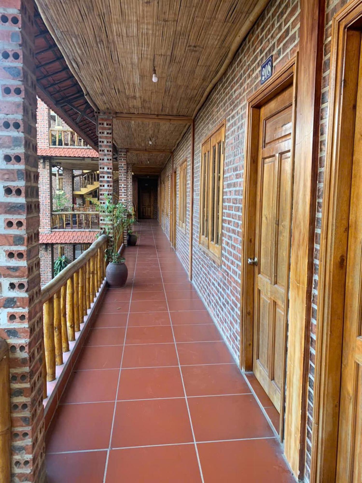 Ho Nui Dinh Hotel Ninh Binh Exterior foto